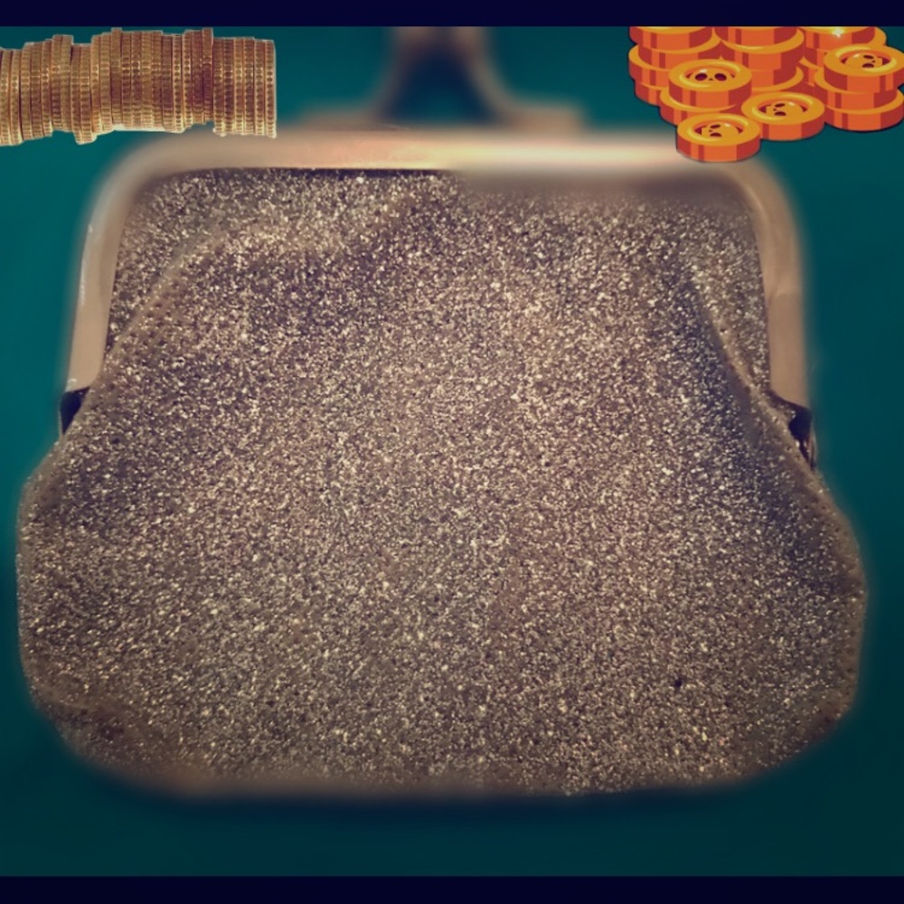 A little glittery coinpurse